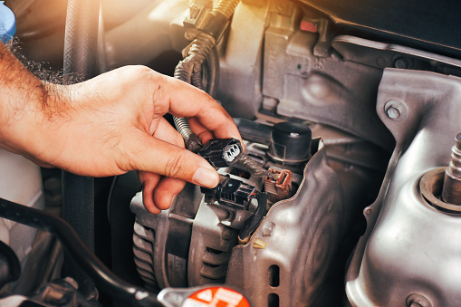 Repairing or Replacing Your Alternator