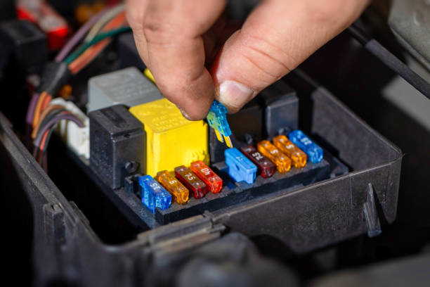 What should I look for in a car battery?